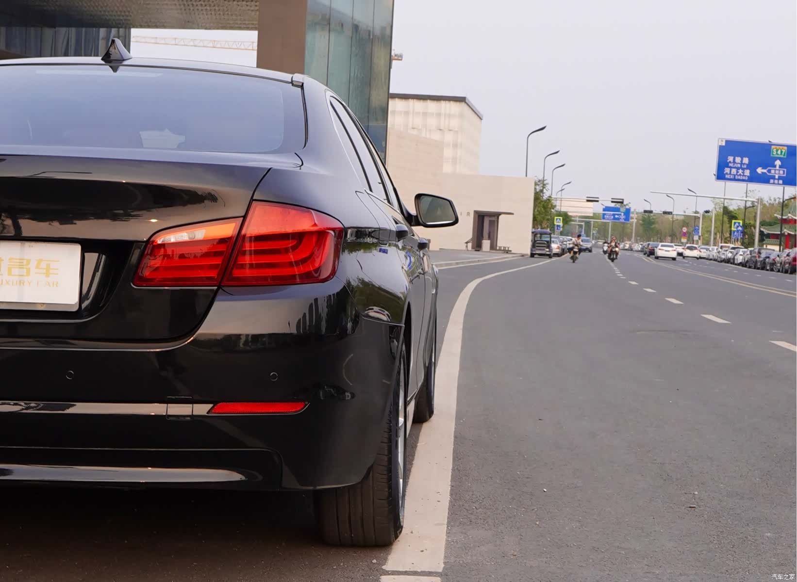 BMW 5 Series, 2011 29
