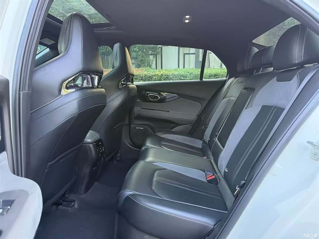 Trumpchi Empow, 2023 6