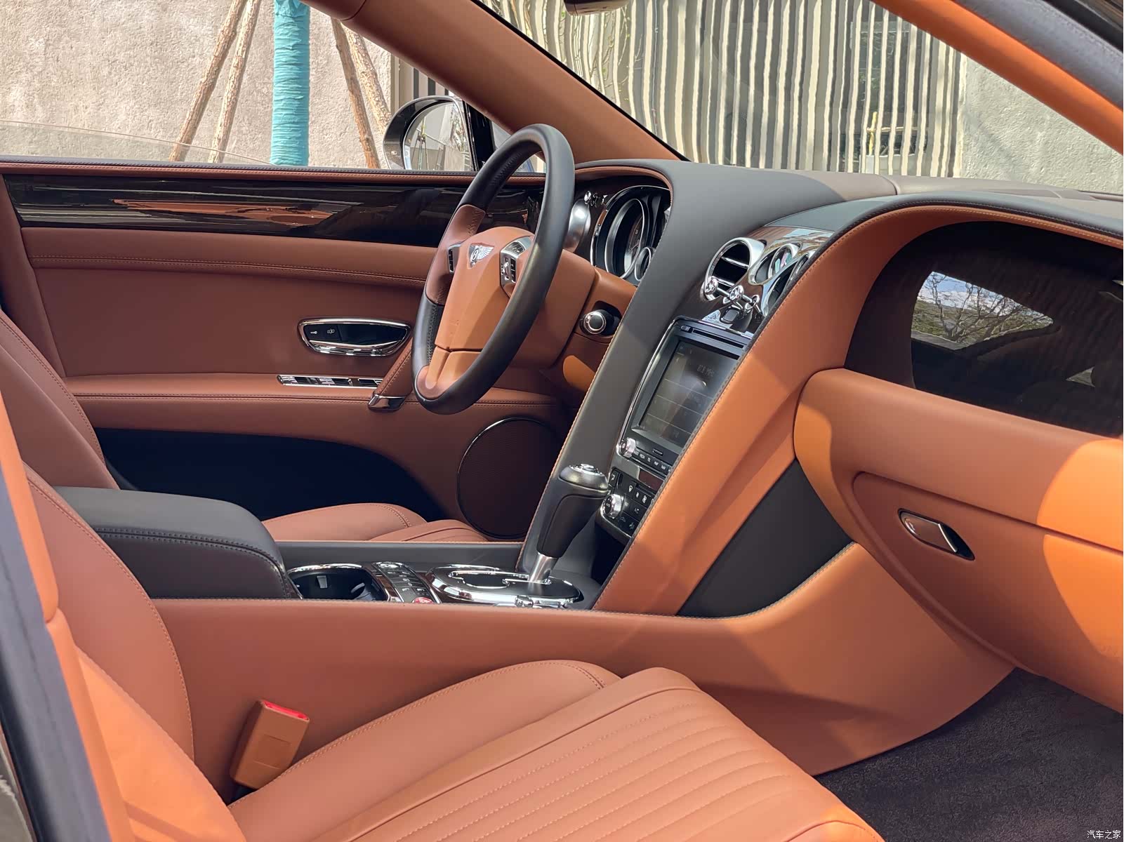 Bentley Flying Spur, 2018 9