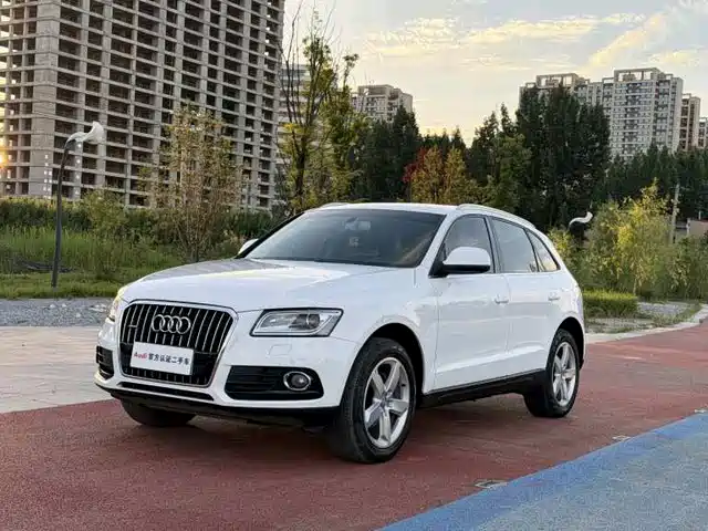 Audi Q5 2015 — купить из Китая под заказ