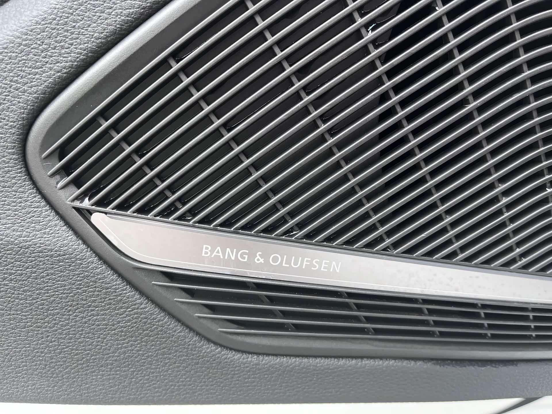 Audi A4L, 2023 13
