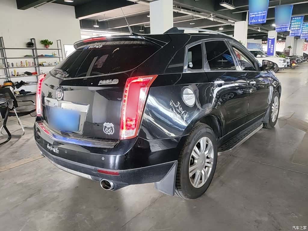 Cadillac SRX, 2015 7