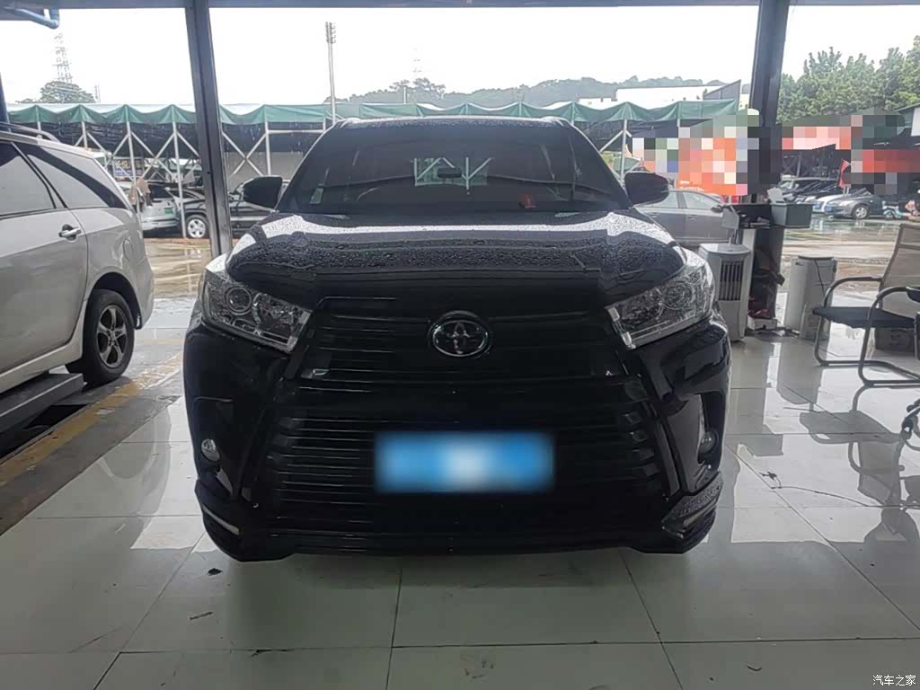 Toyota Highlander, 2021 3