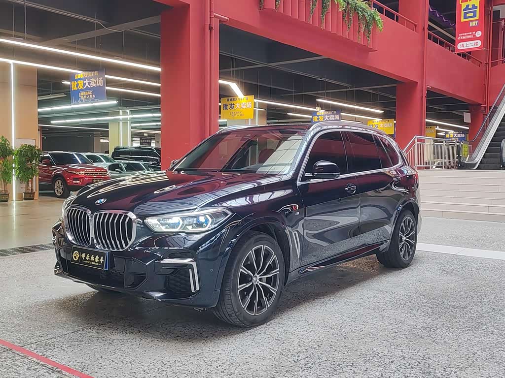 BMW X5 2023 xDrive 30Li Premium M Sport