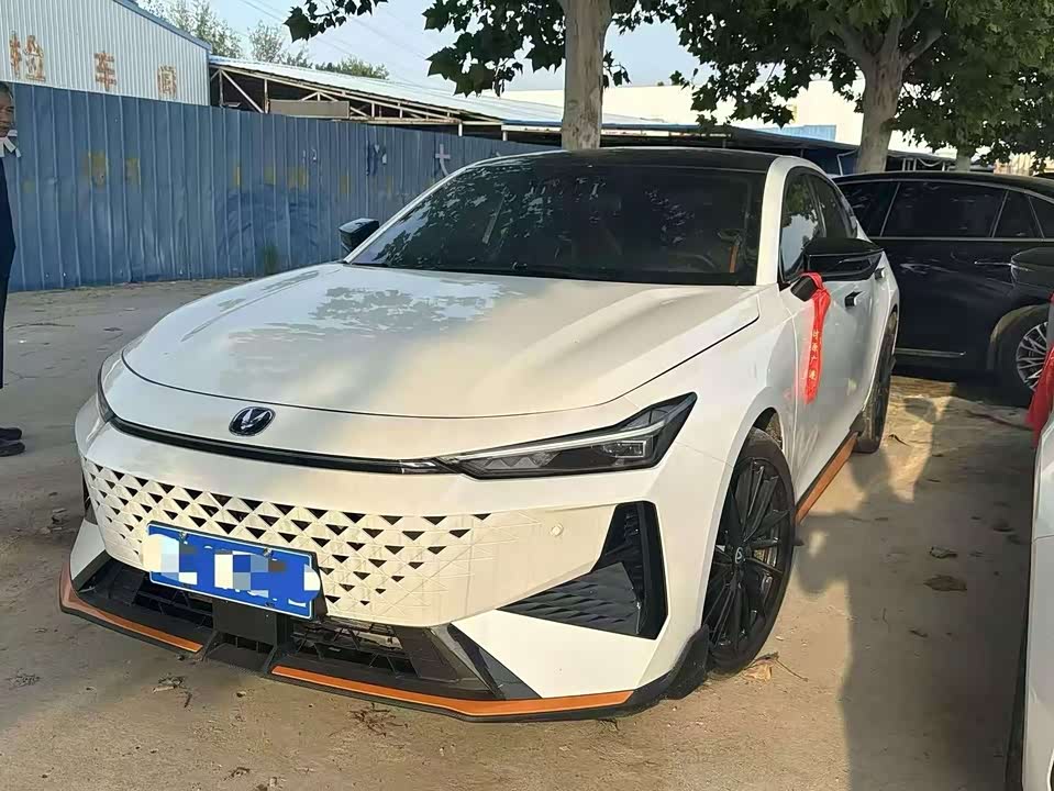 Changan UNI-V