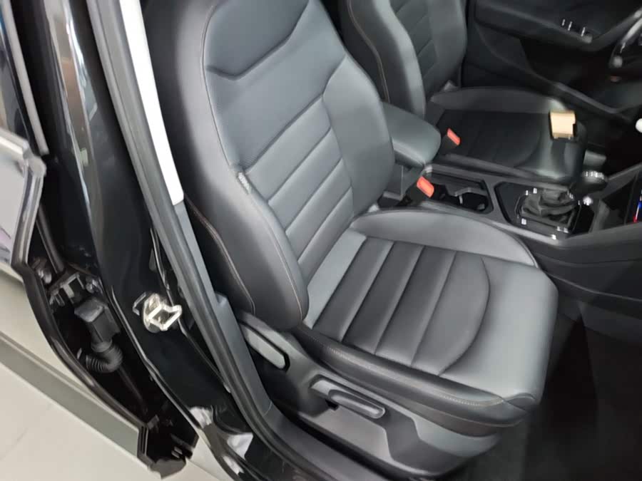 Volkswagen Tharu 2023, фото 25