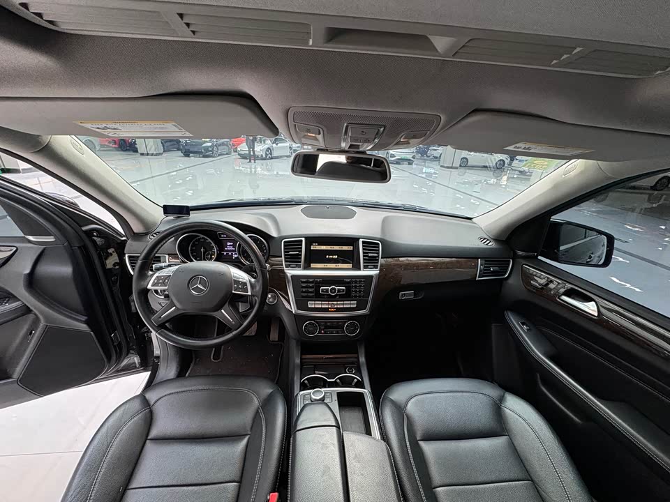 Mercedes-Benz M class