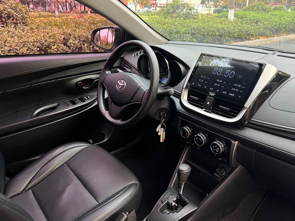 Toyota YARiS L Zhixuan