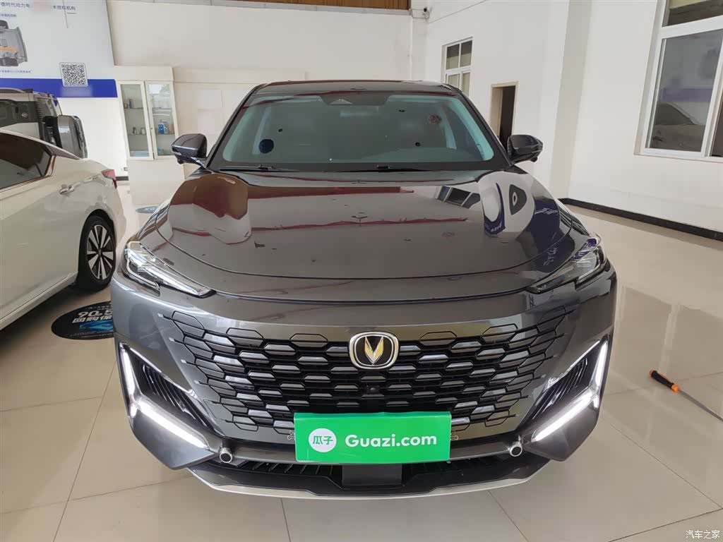 Changan UNI-K, 2022 3