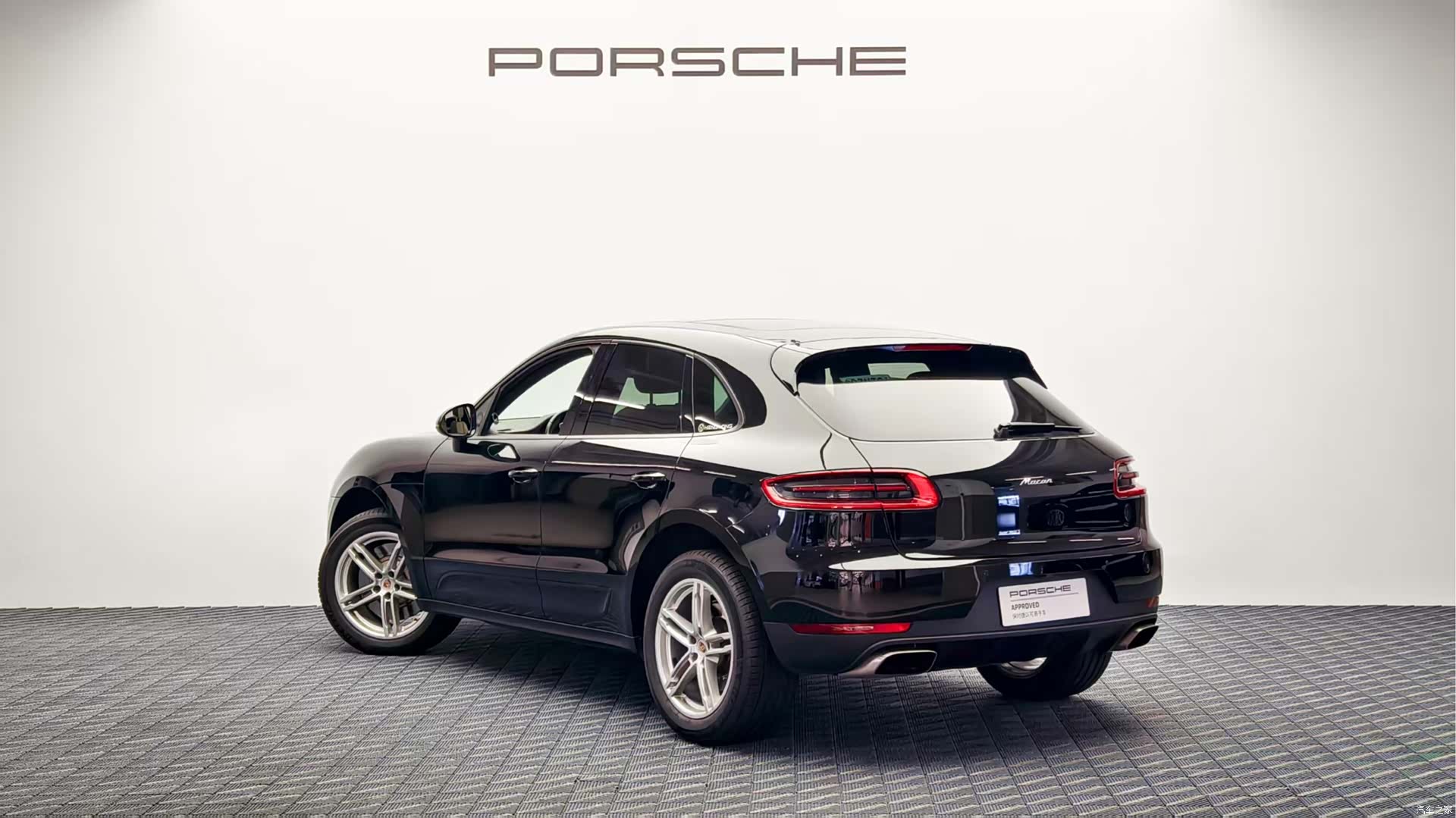 Porsche Macan, 2018 все фото