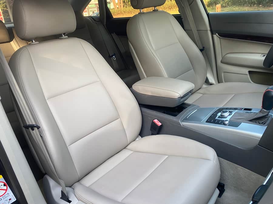 Audi A6L 2010, фото 8