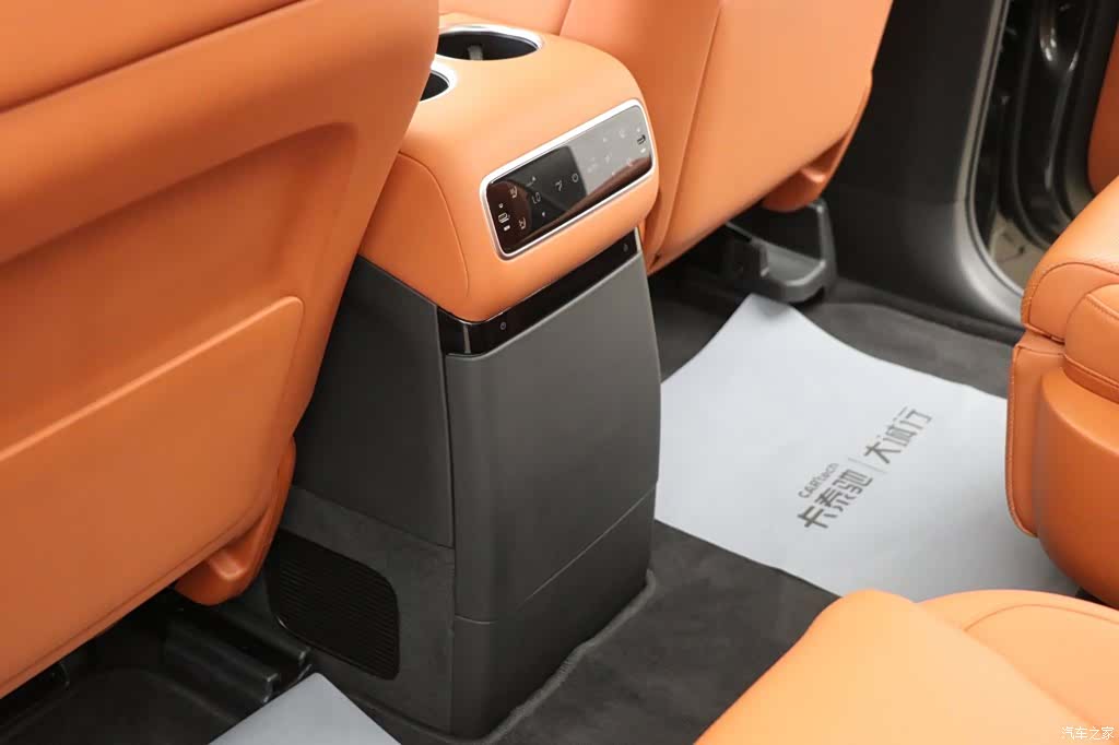 Li Auto L9, 2024 19