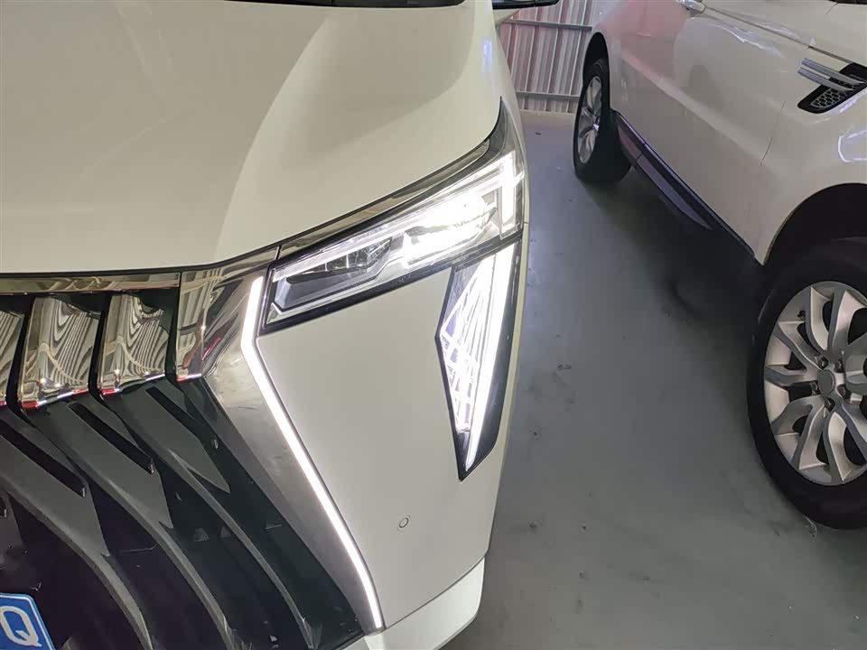 Trumpchi Trumpchi M8