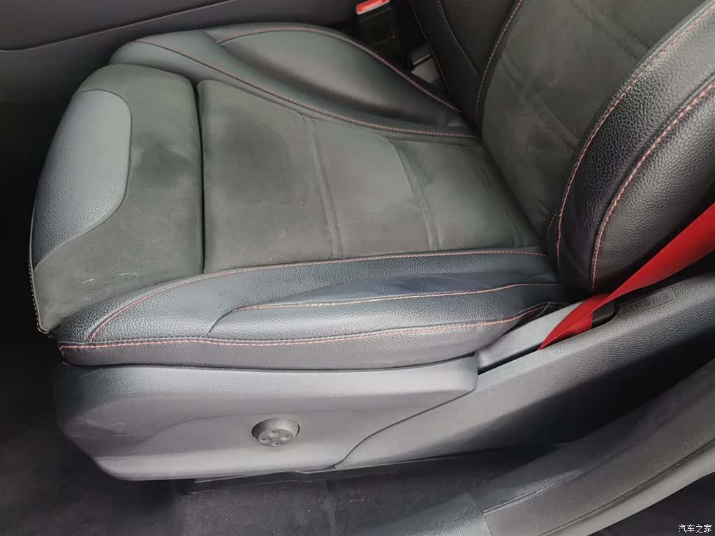 Mercedes-Benz GLC, 2018 20