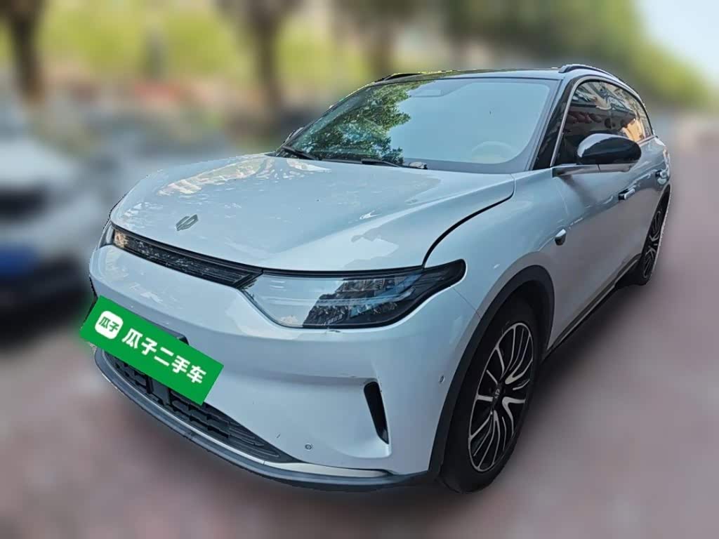 Leapmotor C11