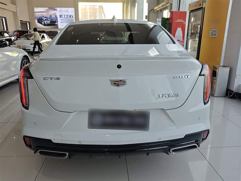 Cadillac CT4