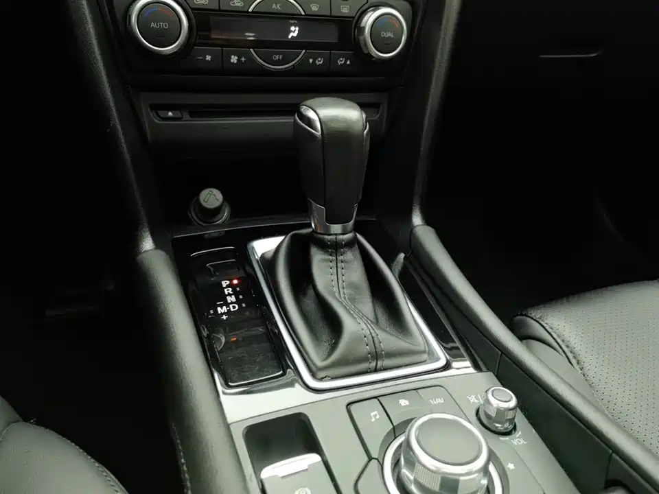 Mazda 3 Angkesaila Mazda 3 Angkesaila