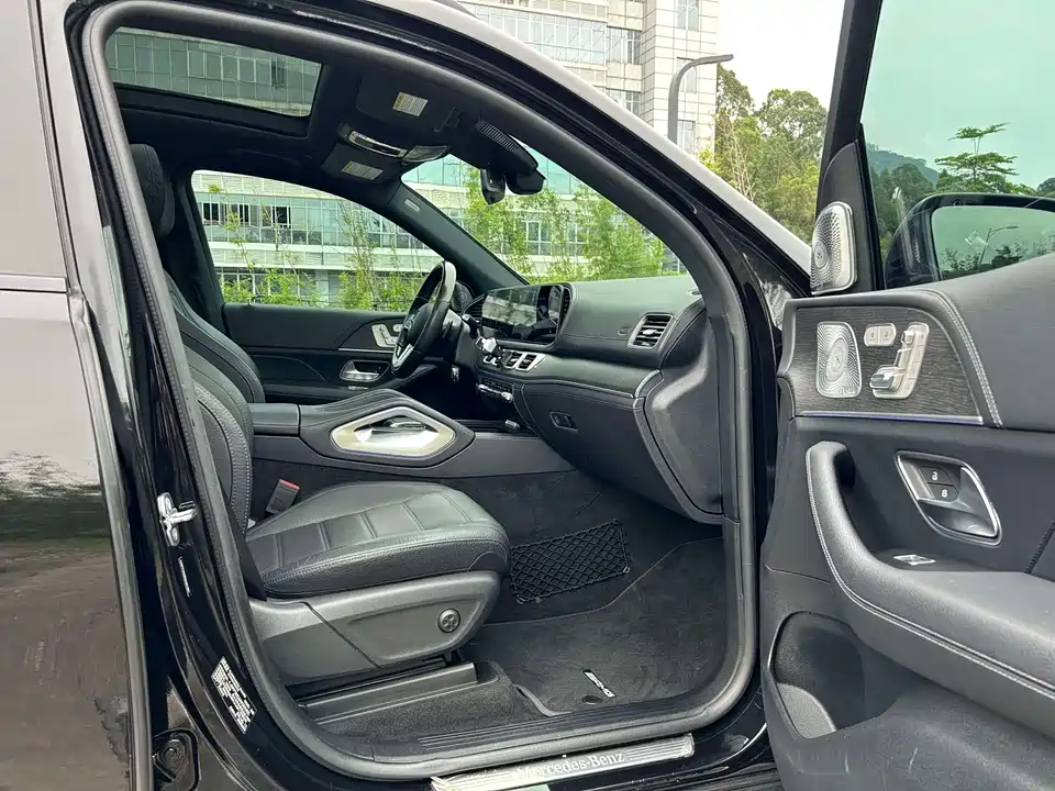 Mercedes-Benz GLS Mercedes-Benz GLS