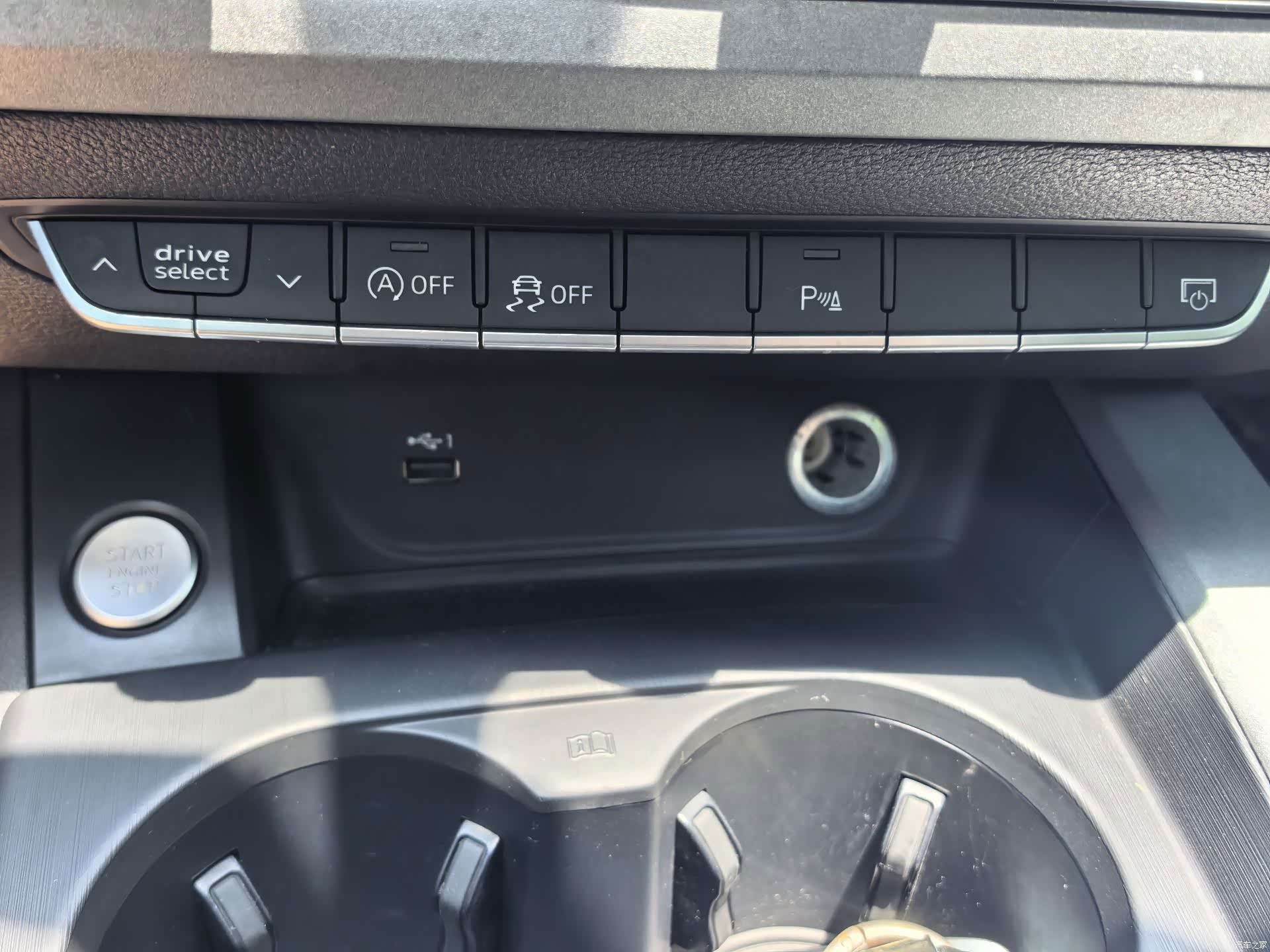 Audi A4L, 2018 13