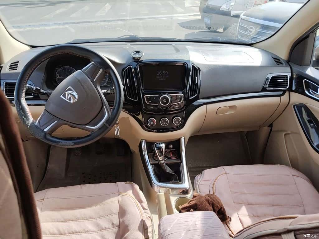 Wuling 730, 2014 13