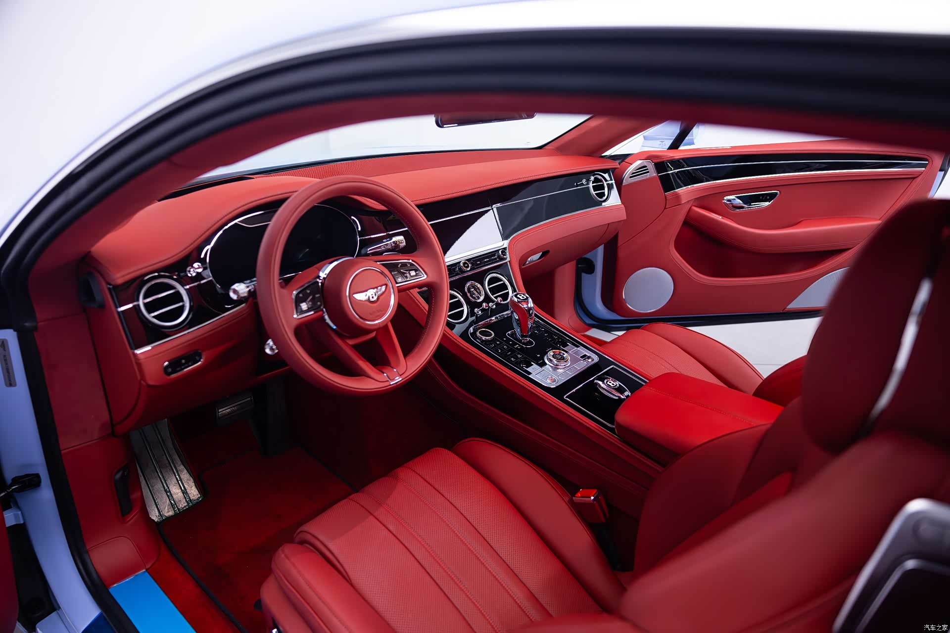 Bentley Continental GT, 2023 19