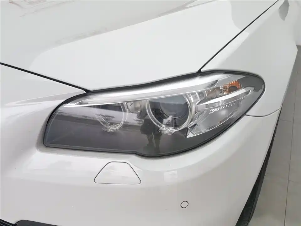 BMW 5 series BMW 5 series