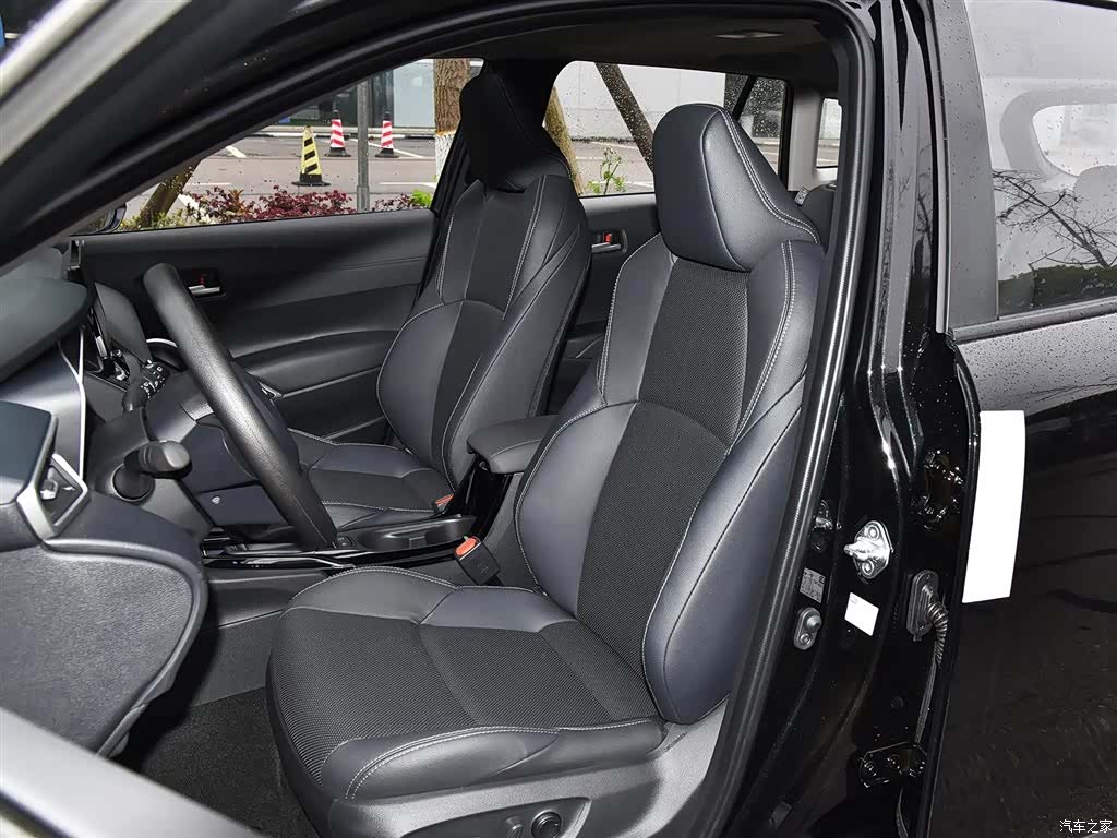 Toyota Frontlander, 2025 17