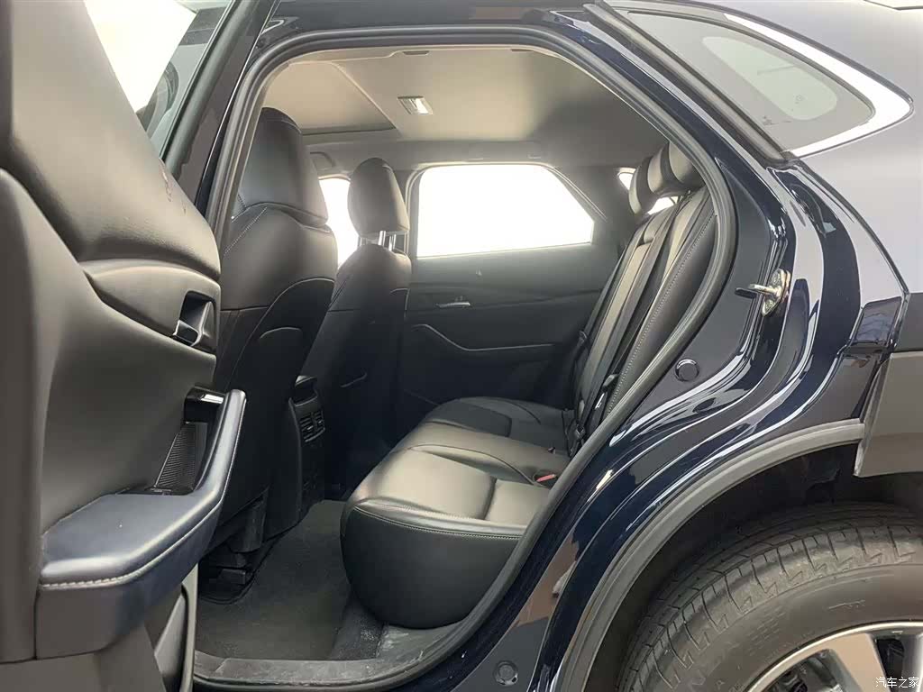 Mazda CX-30, 2021 7