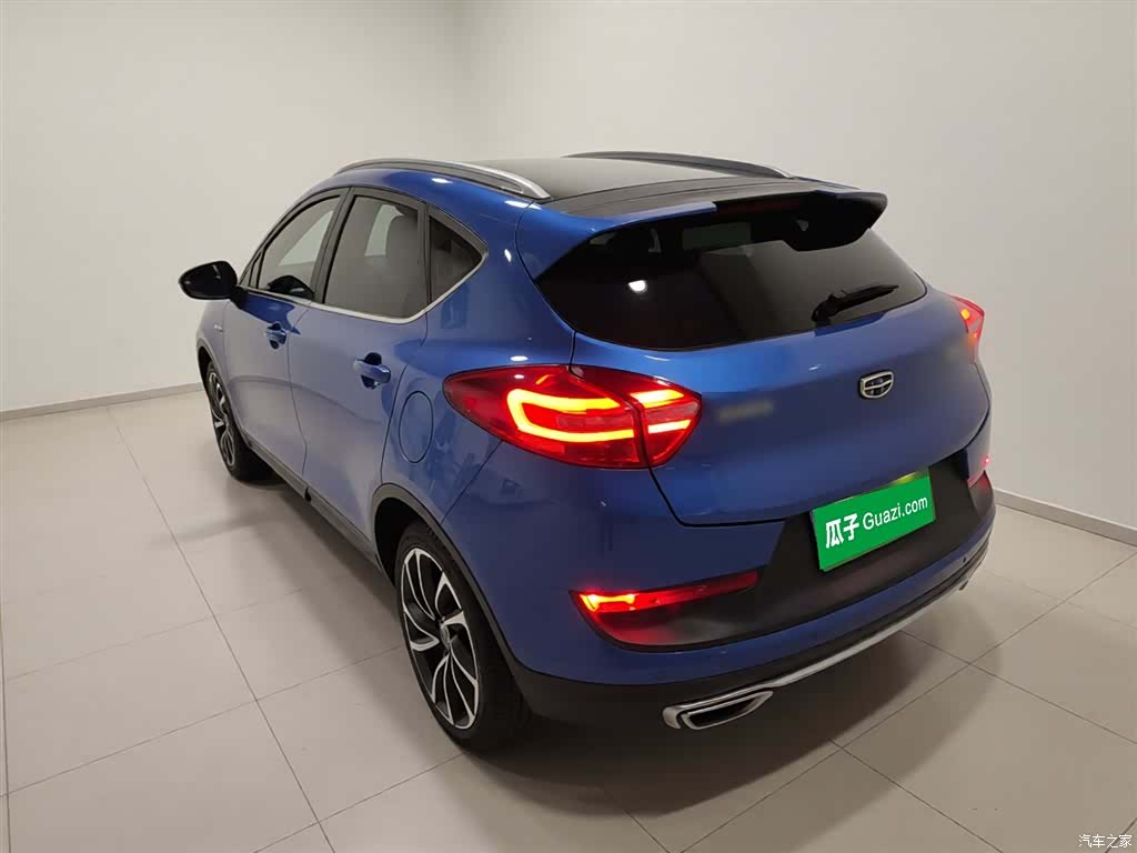 Geely Emgrand, 2017 23
