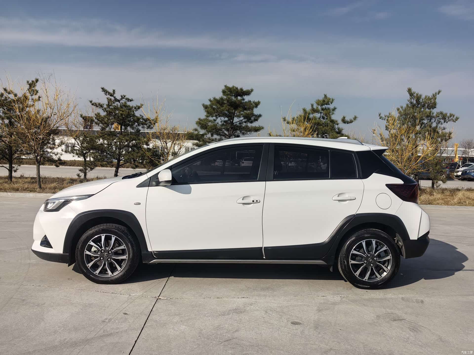 Toyota YARiS L, 2022 2