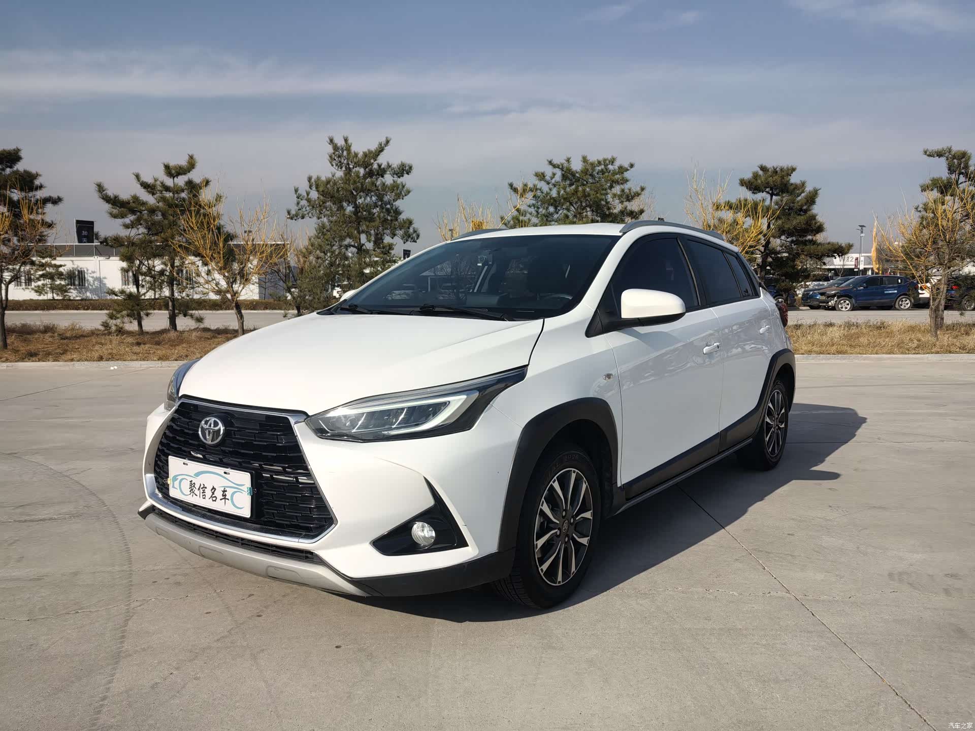 Toyota YARiS L