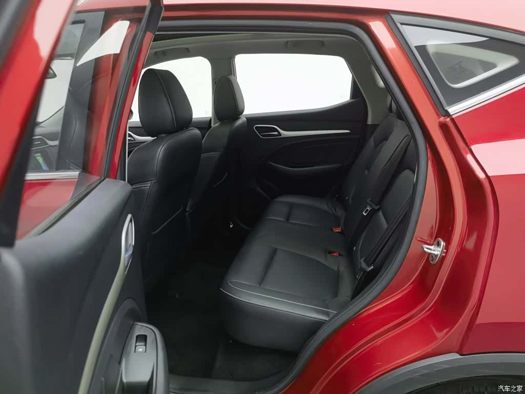 MG ZS, 2019 15
