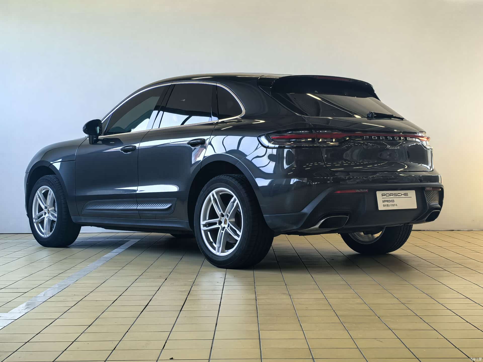 Porsche Macan, 2022 все фото