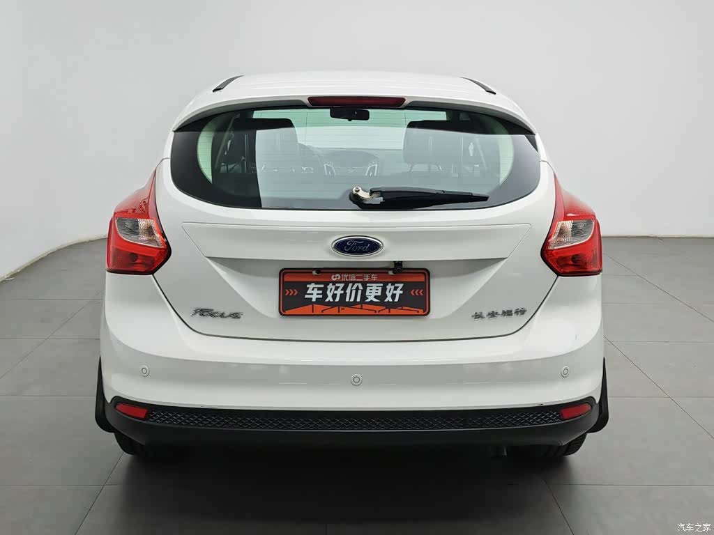 Ford Focus, 2014 4