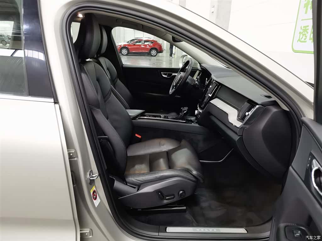 Volvo XC60, 2018 23
