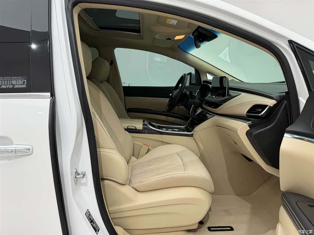 Buick GL8, 2023 19