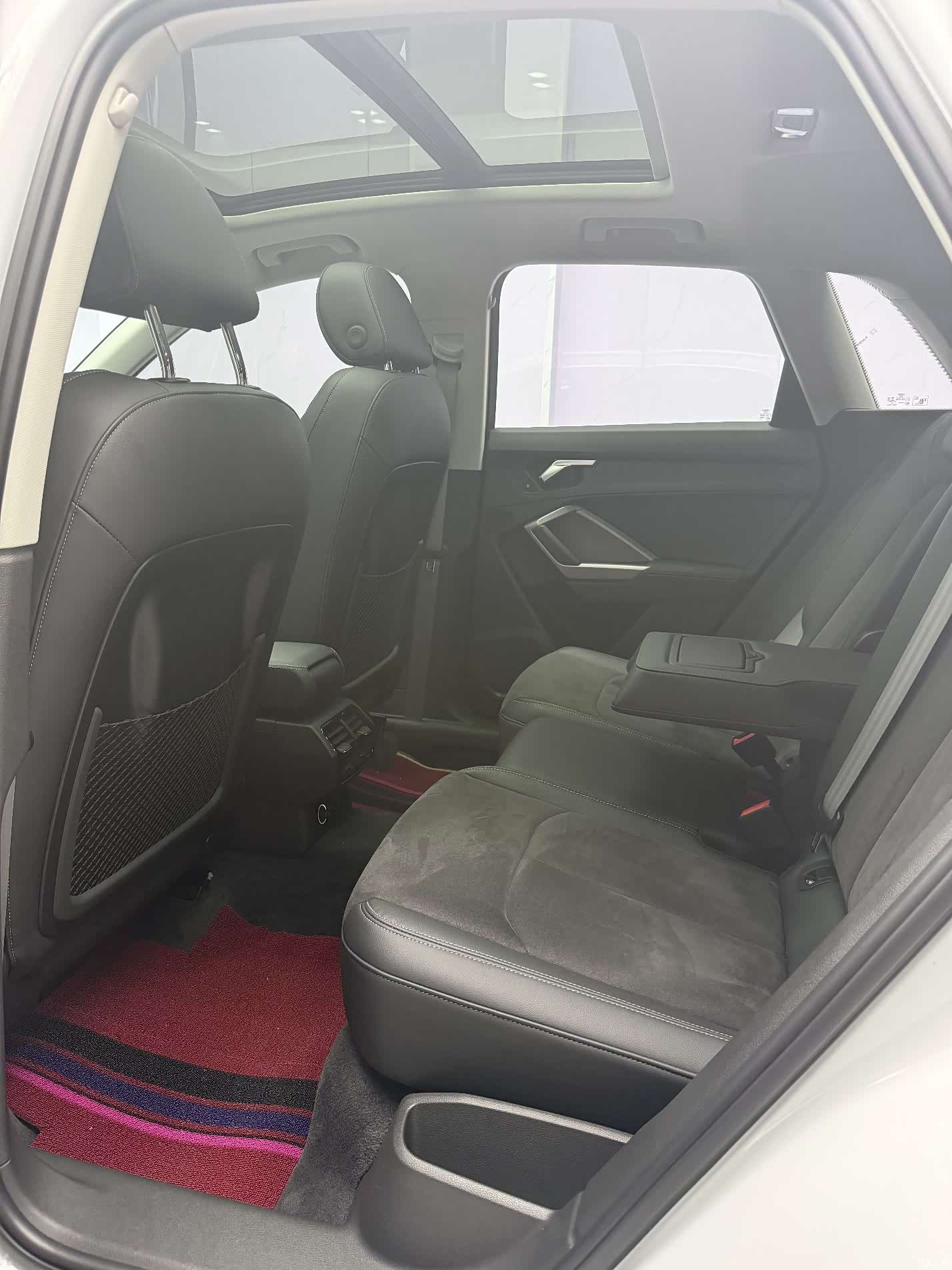 Audi Q3, 2023 16