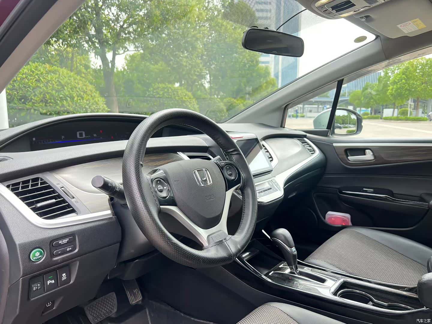 Honda Jade, 2017 7