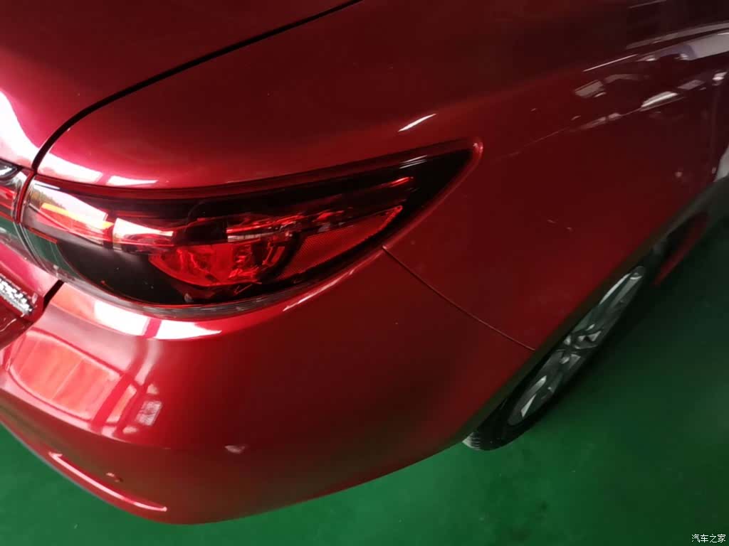 Mazda Atenza, 2017 8