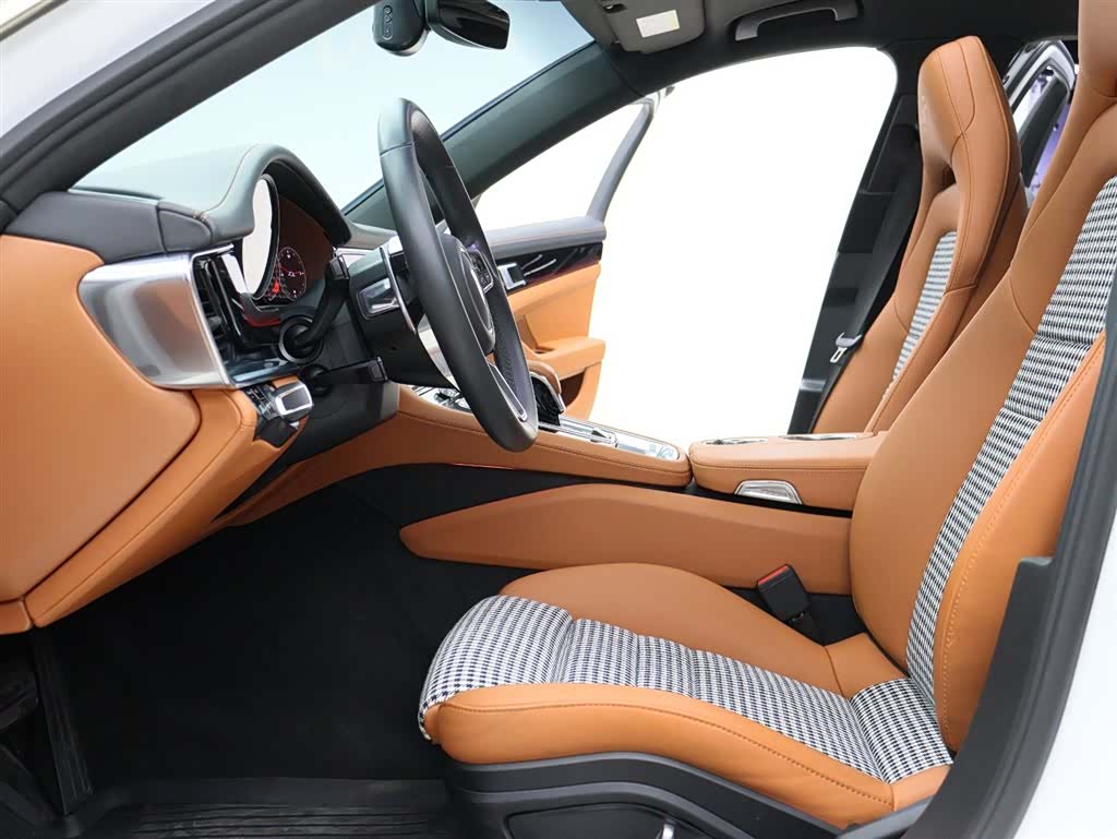 Porsche Panamera, 2018 3