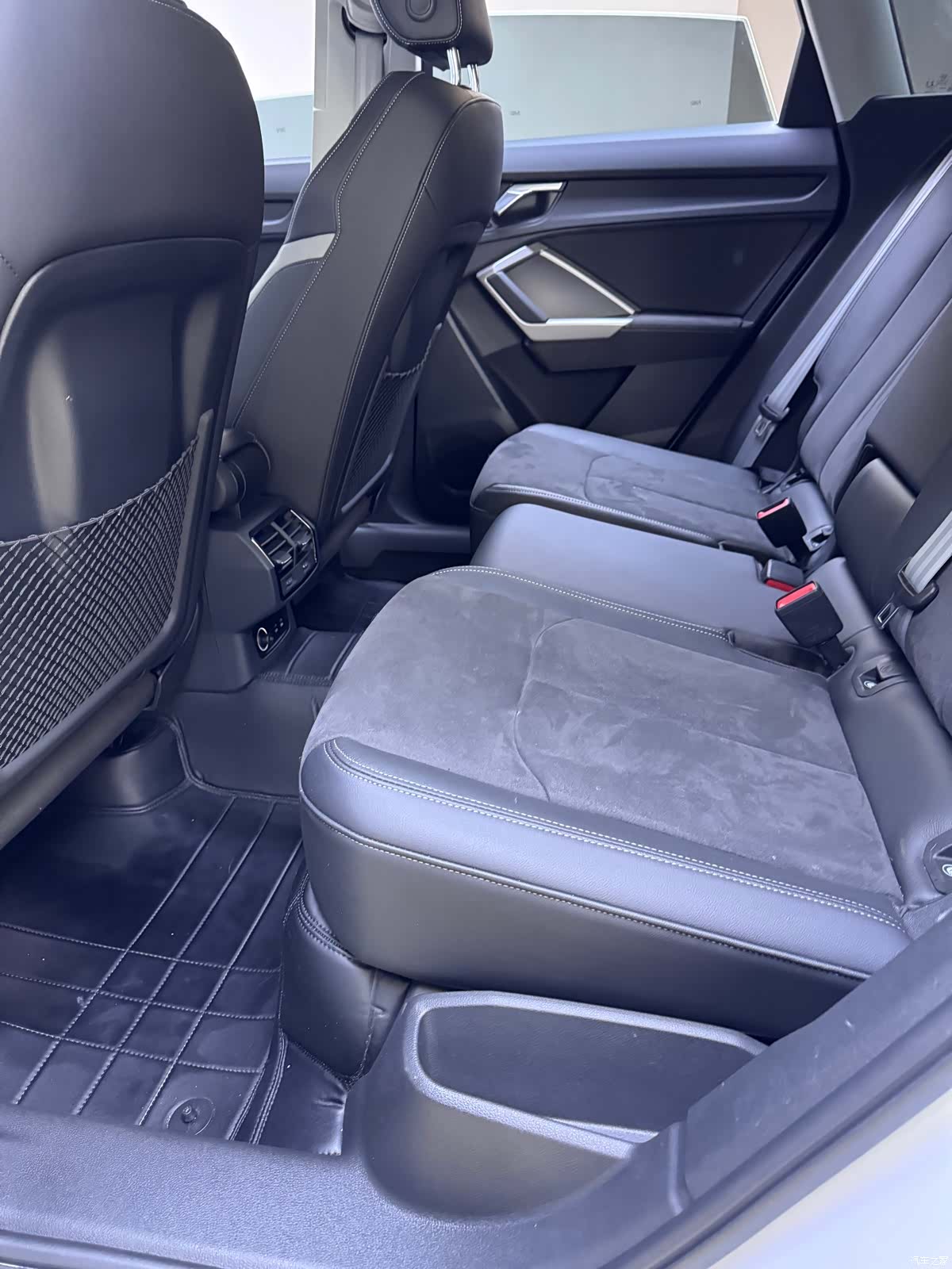 Audi Q3, 2022 9