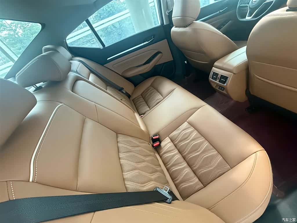 Nissan Teana, 2025 16