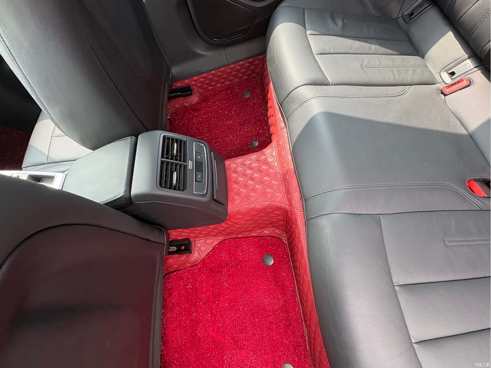 Audi A4L, 2017 13