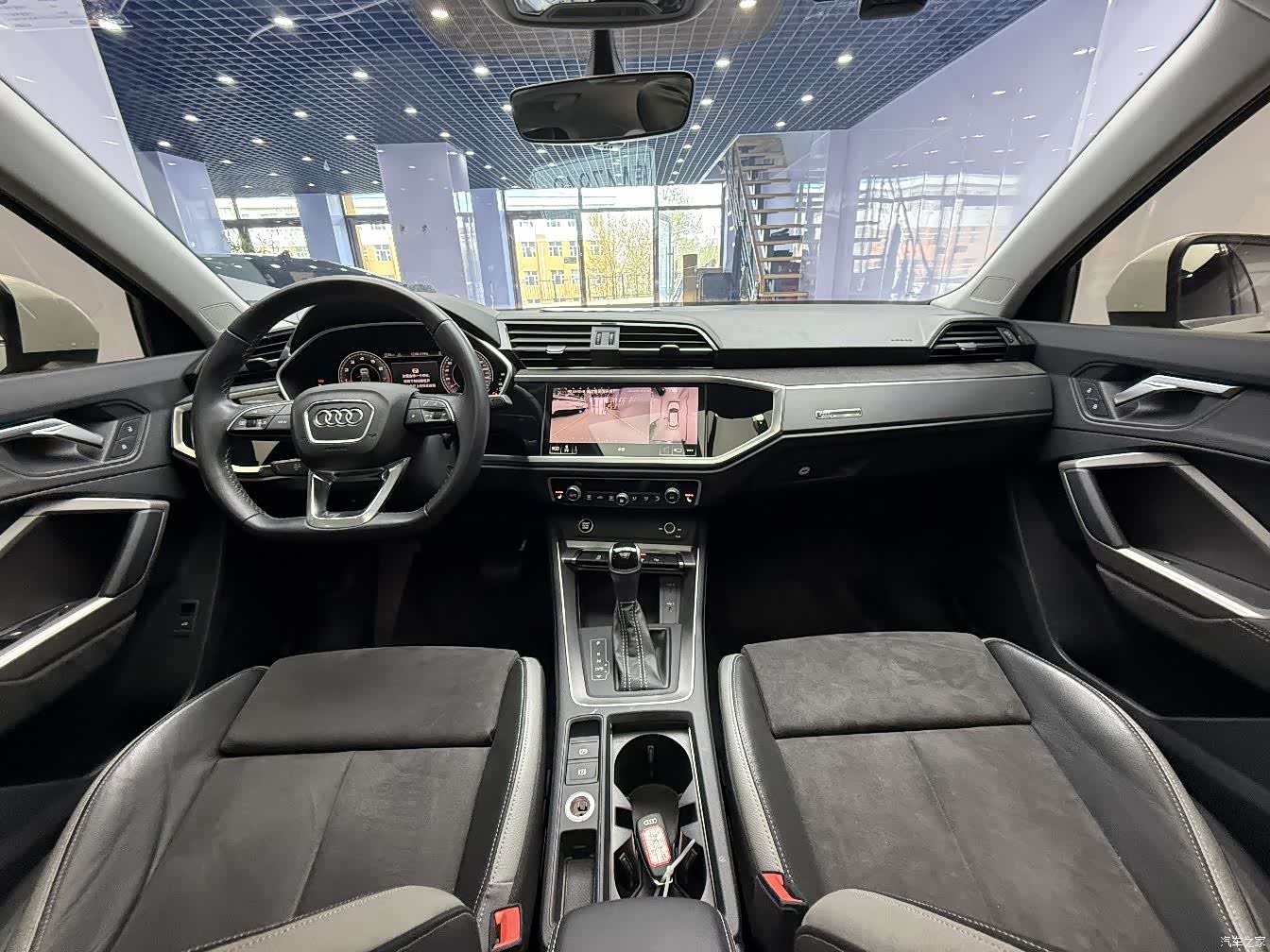 Audi Q3, 2022 17