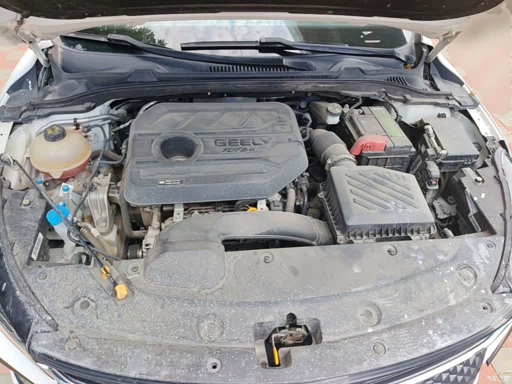 Geely Emgrand, 2021 20