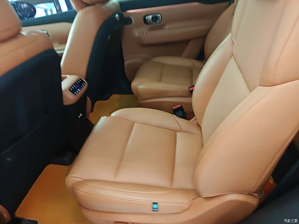 Leapmotor C16, 2024 17