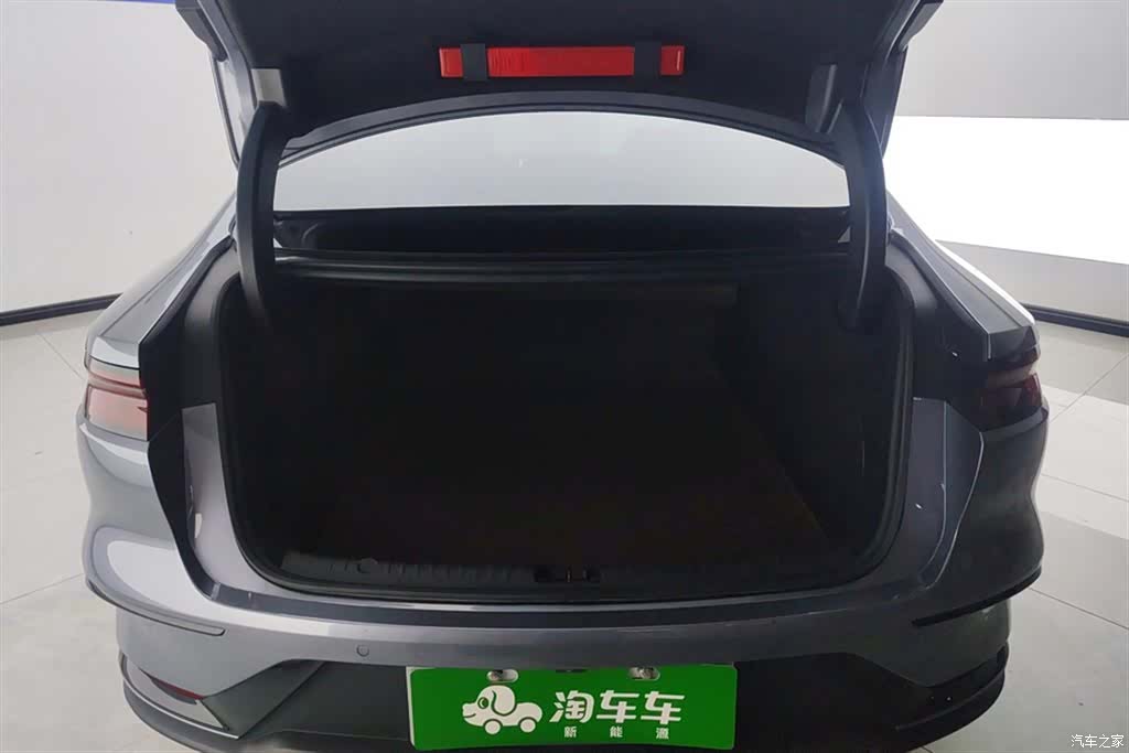 BYD Han, 2024 4