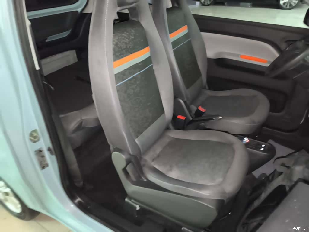 Wuling MINIEV, 2021 25