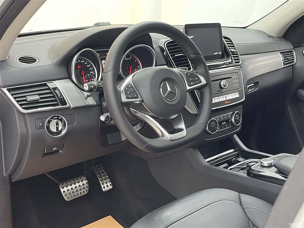 Mercedes-Benz GLE, 2018 17