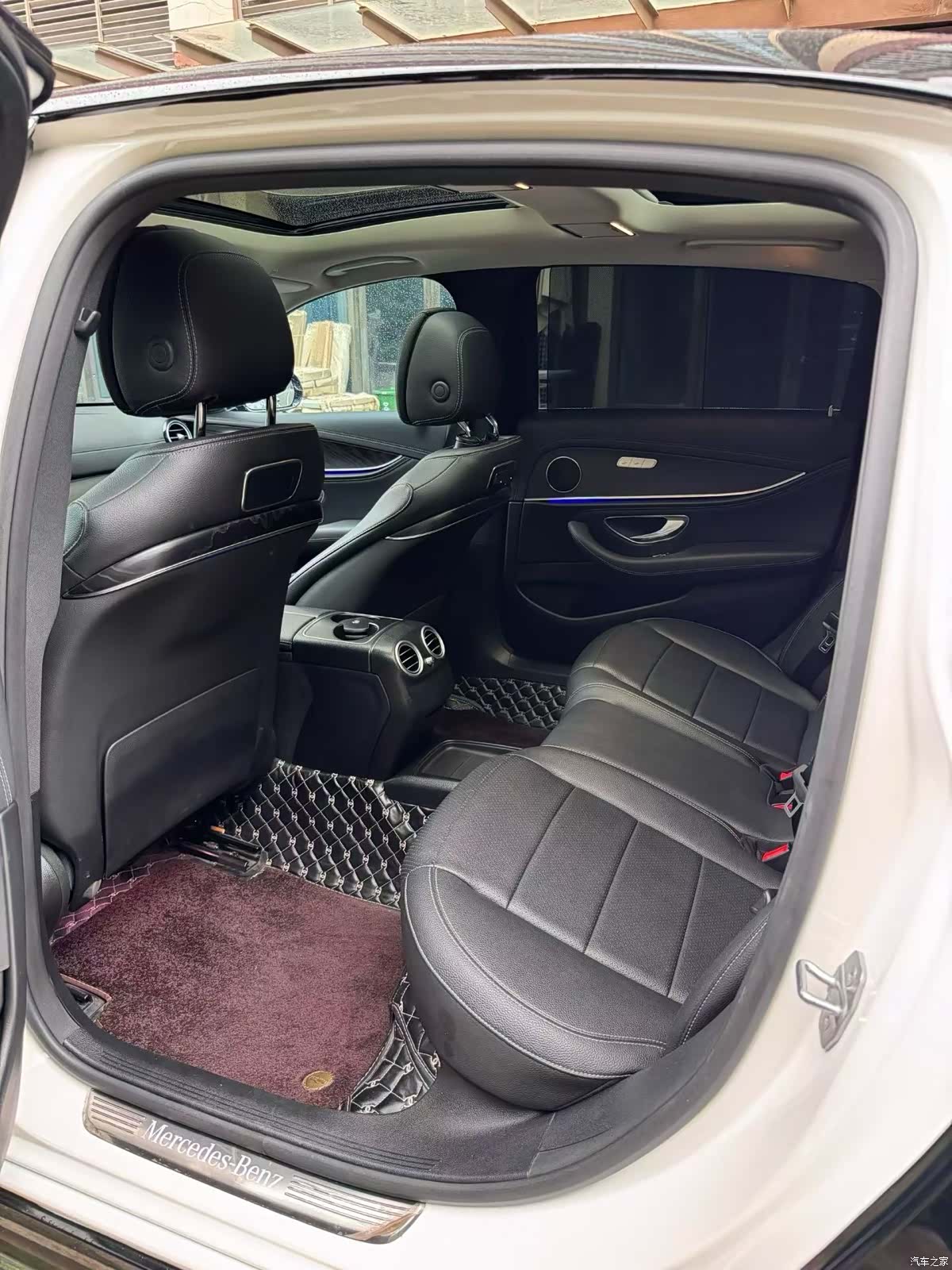 Mercedes-Benz E-Class, 2018 6